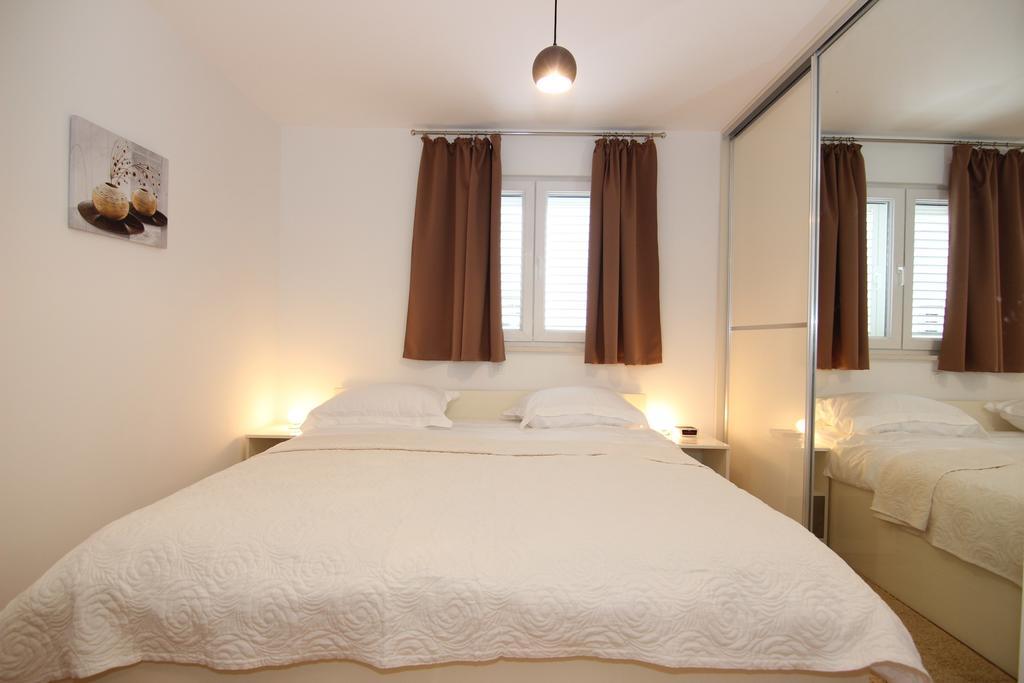 Apartma My Place *